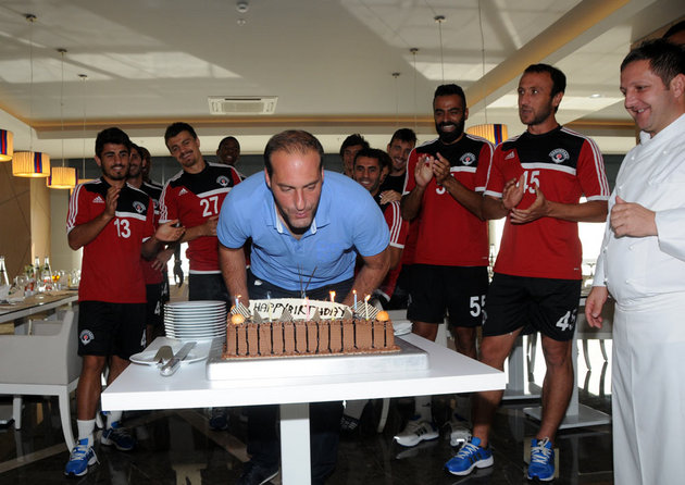 İbrahim Yılmaz’a sürpriz doğum günü