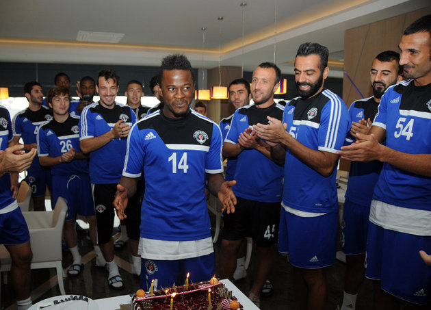 Coulibaly’e doğum günü sürprizi