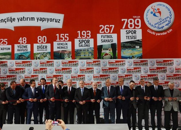 213 Spor Tesisi açıldı