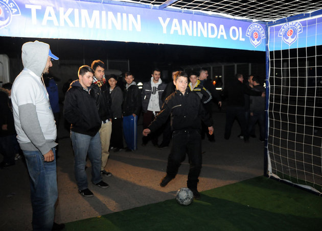 Maç öncesi etkinliği ilgi gördü