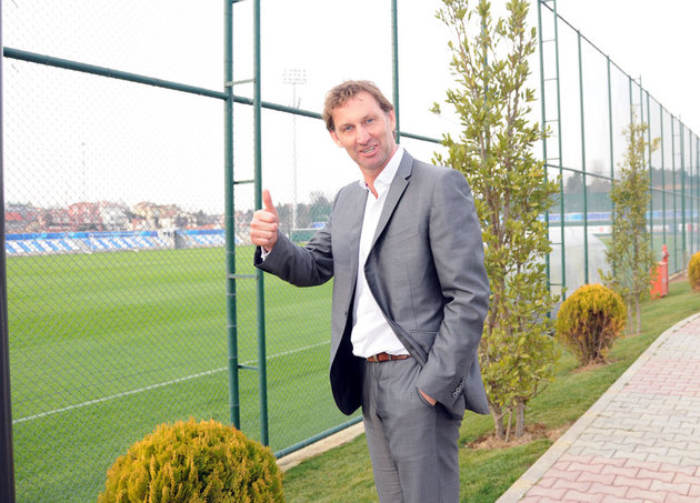 Efsane İngiliz Tony Adams Tesislerimizde