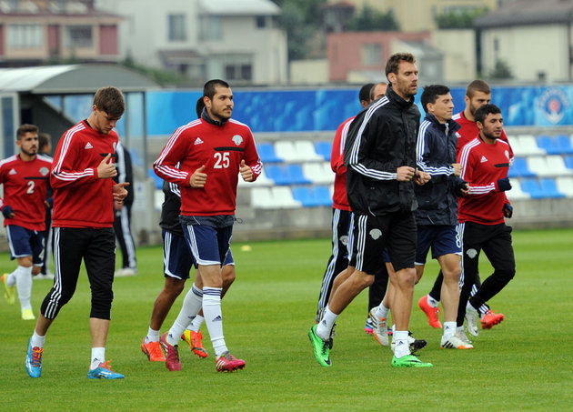 Takımımız kampa girdi