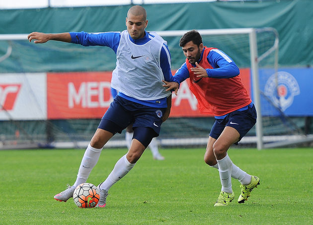 Hazırlıklar devam ediyor