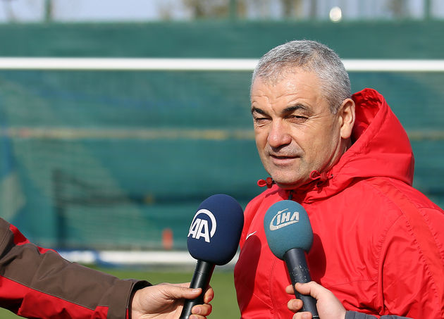 "Ligi iyi bir yerde bitirmek istiyoruz"