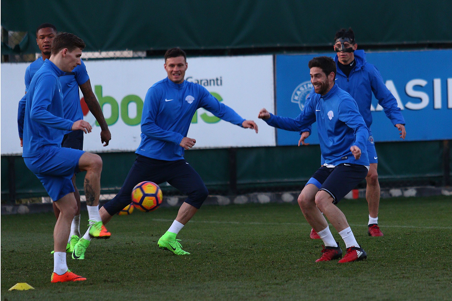 Takımımız kampa girdi