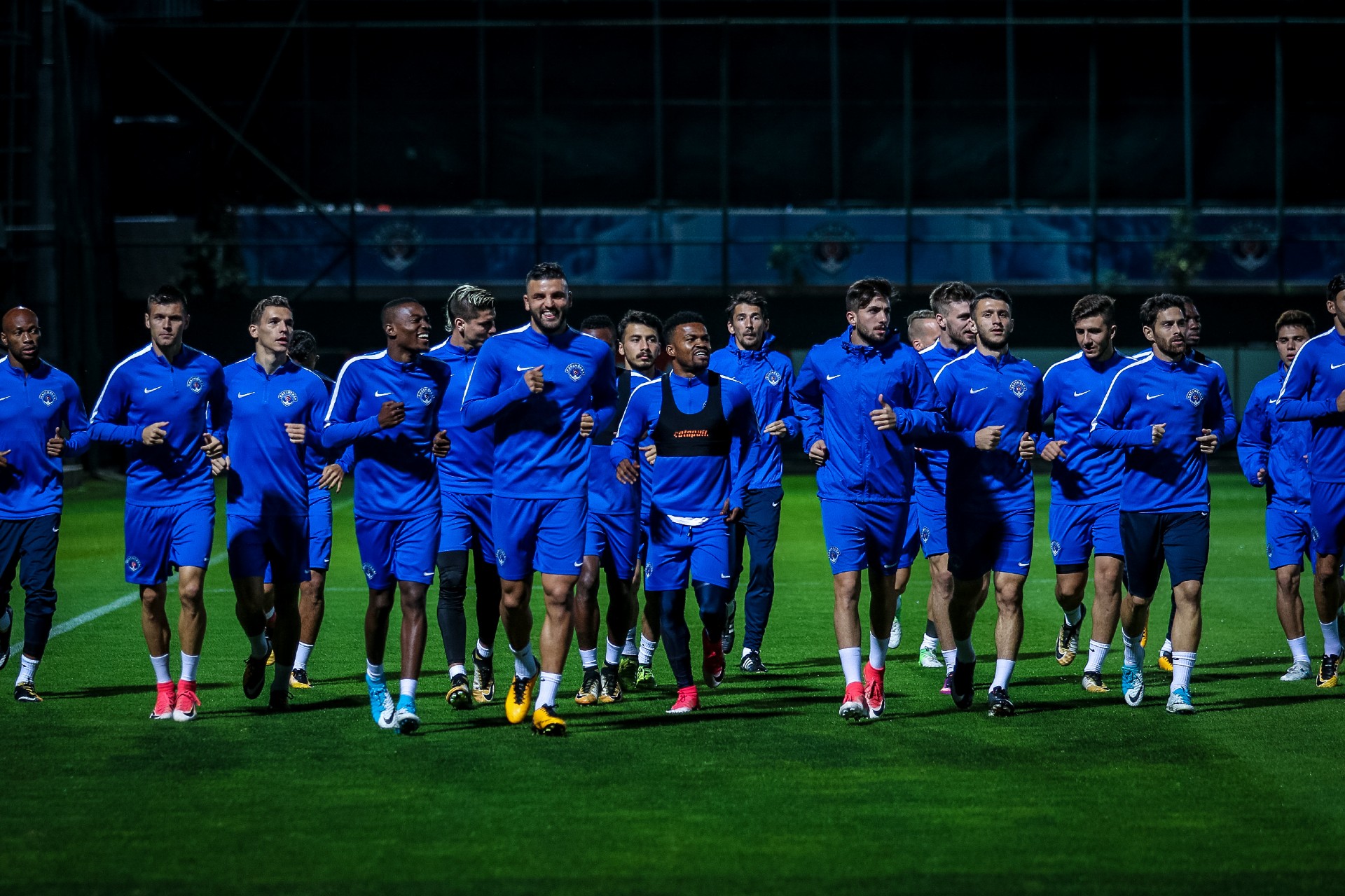 Hazırlıklar devam ediyor