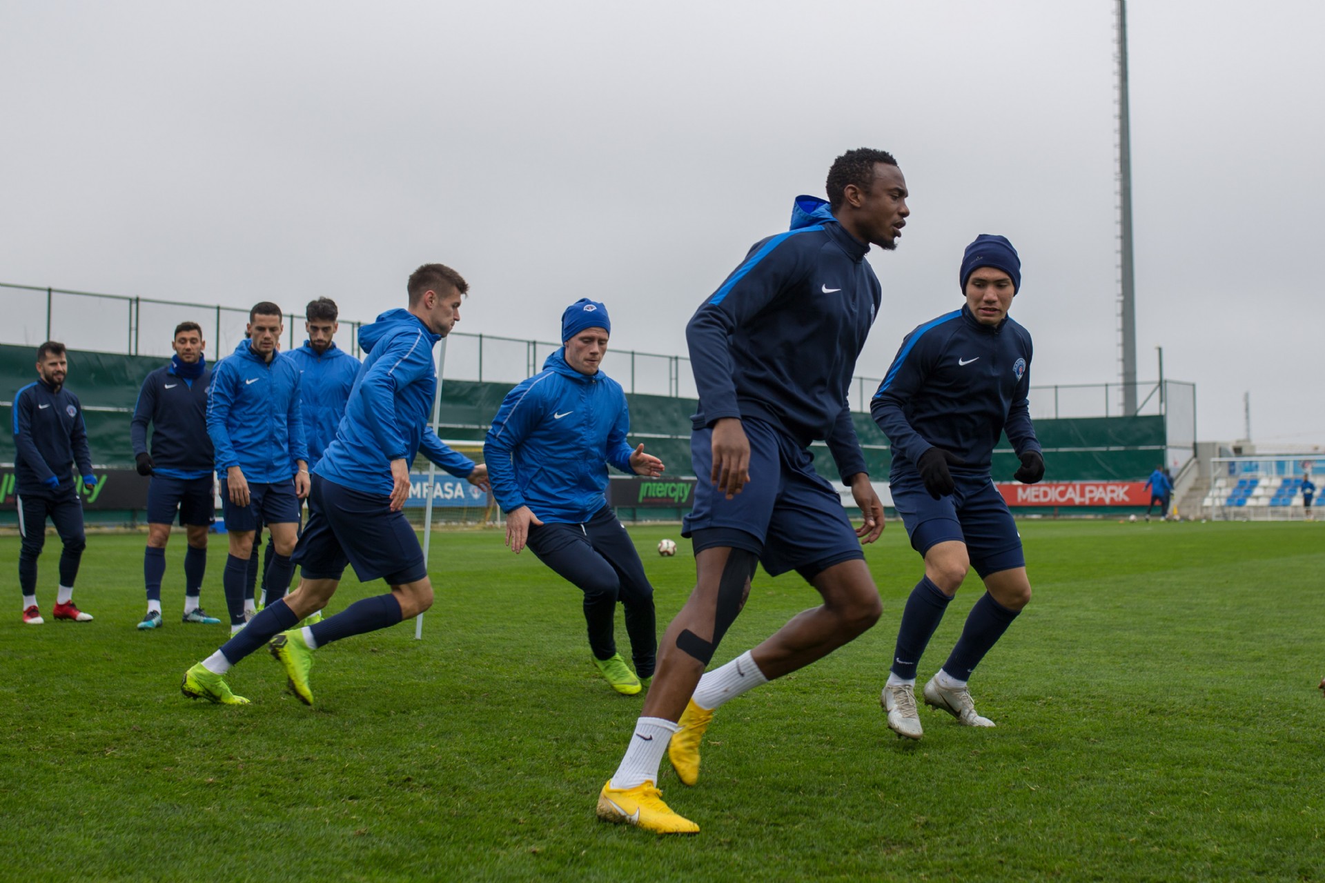 Hazırlıklar devam ediyor