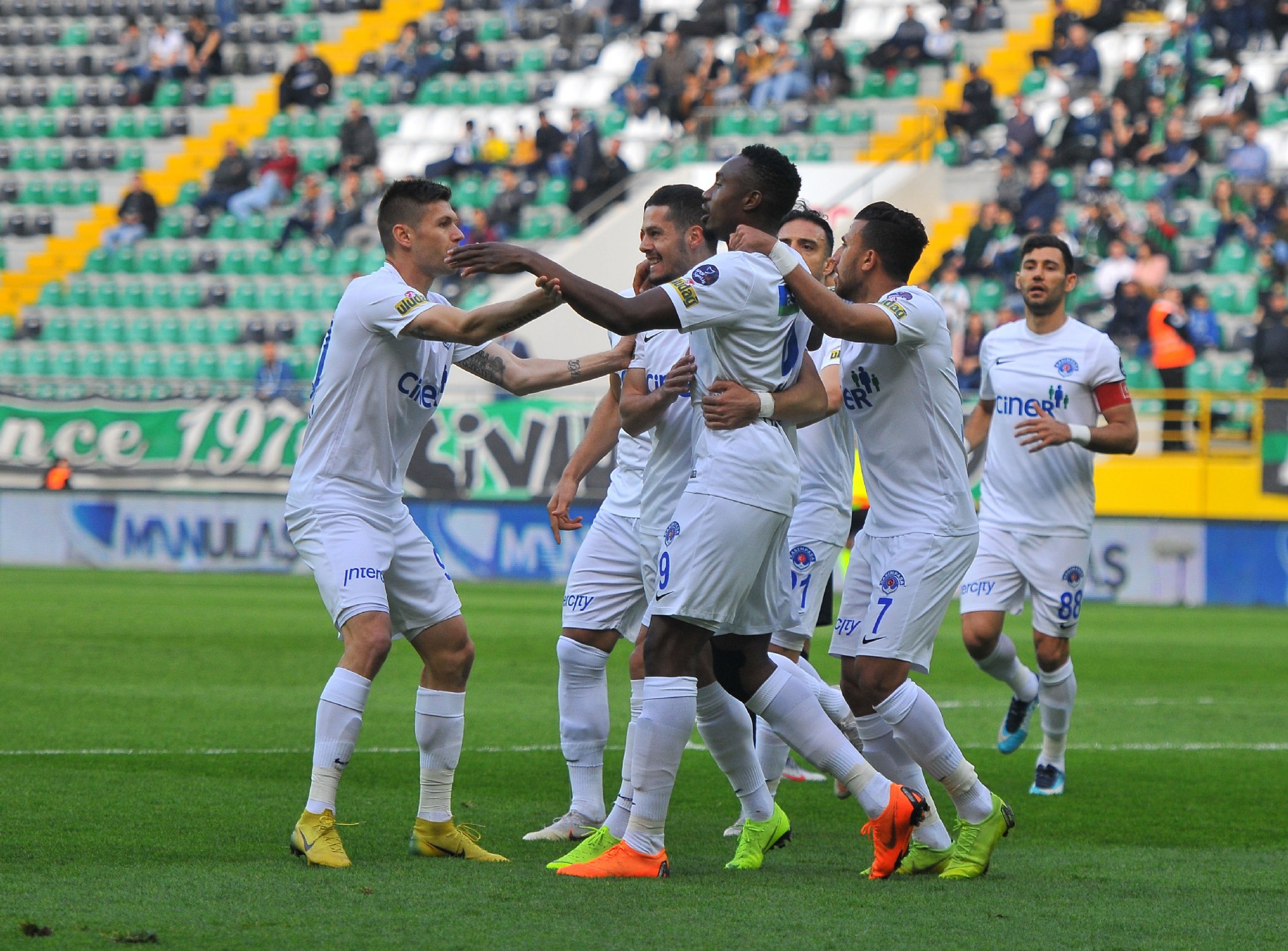 Akhisarspor:2 Kasımpaşa:3