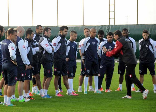 Hazırlıklar sürüyor