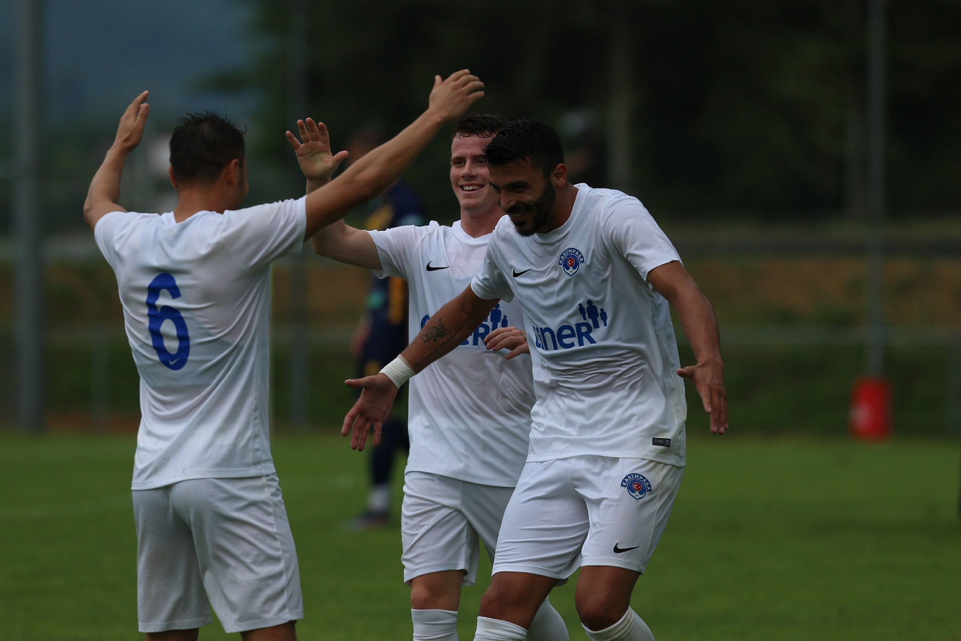 Kasımpaşa:3 Puskas FC:2