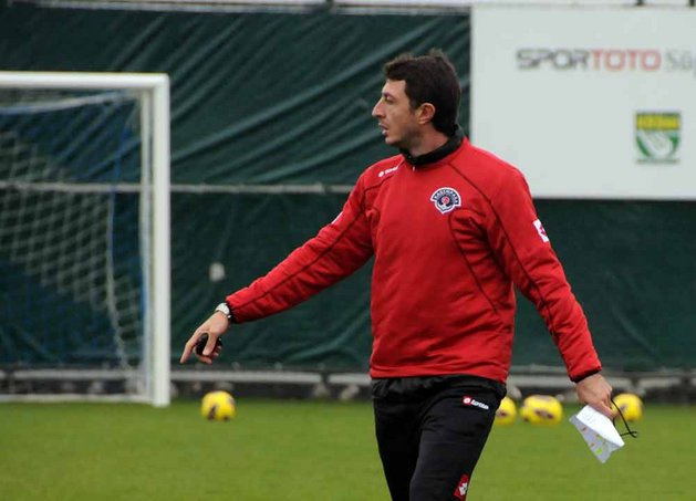 Arveladze Lig TV’nin konuğu oldu