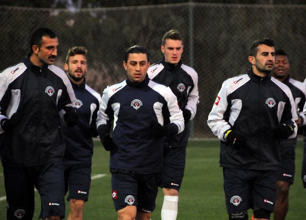 Gün tek antrenmanla tamamlandı