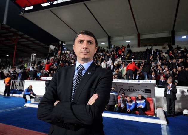 Arveladze: Takım olarak moralliyiz