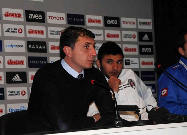 Arveladze: Özel bir galibiyet aldık