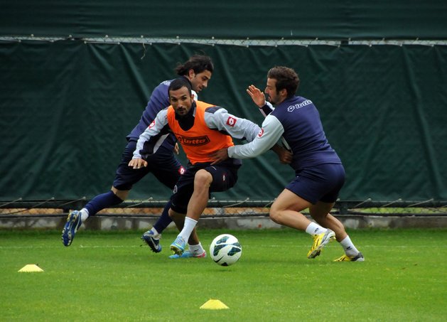 Hazırlıklar devam ediyor